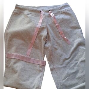 Jennifer Lopez JLo Y2K Gray Fleece Cropped Fleece Lounge Pants